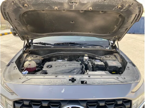 Car image 28