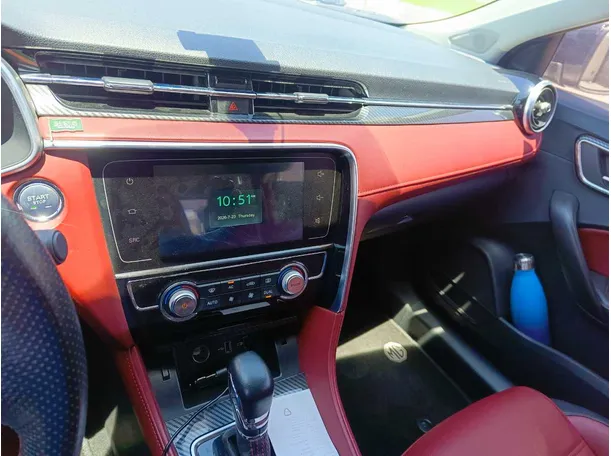 Car image 23