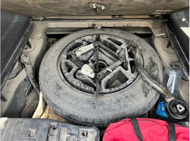 Car image 21
