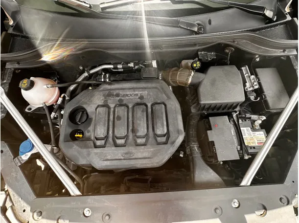 Car image 24