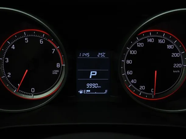 Car image 6