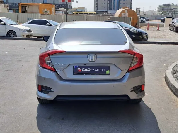 Car image 6