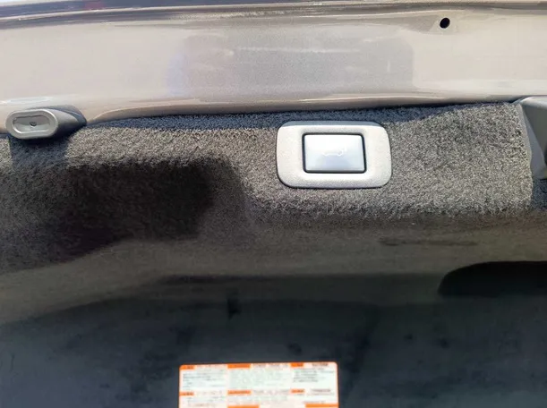 Car image 41