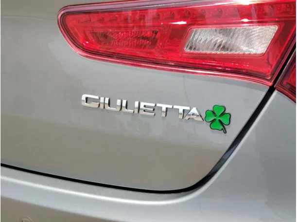 Car image 35