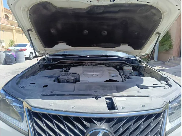 Car image 41