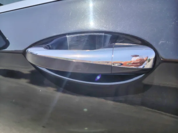 Car image 34