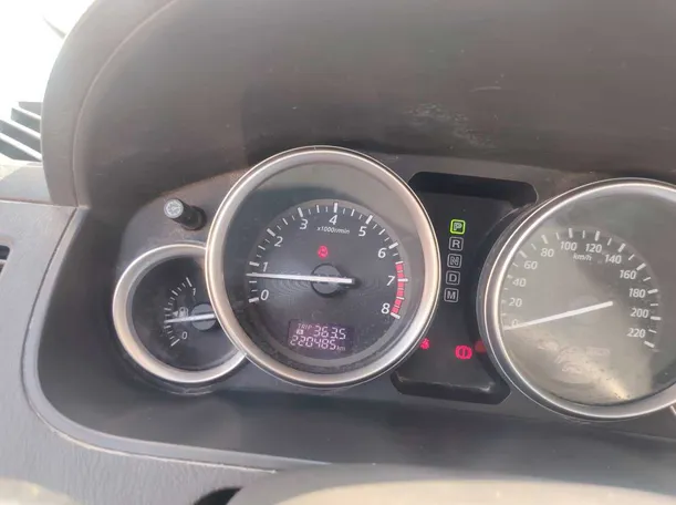 Car image 22