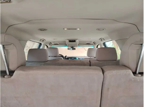 Car image 27