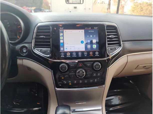 Car image 21