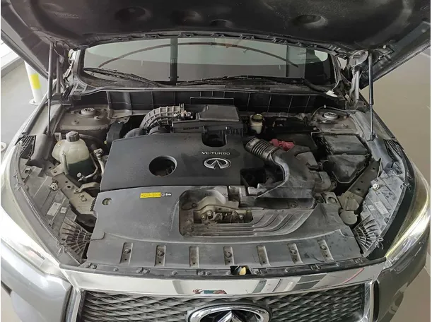 Car image 21