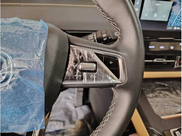 Car image 41