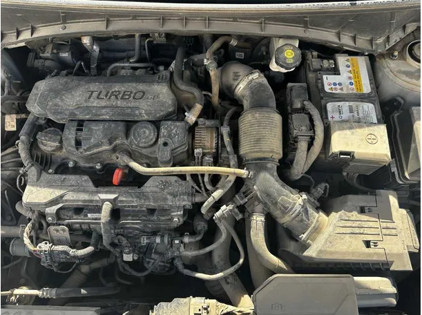 Car image 27