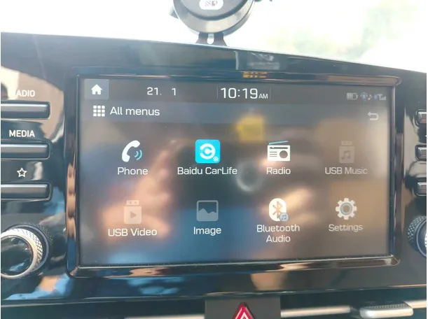 Car image 26
