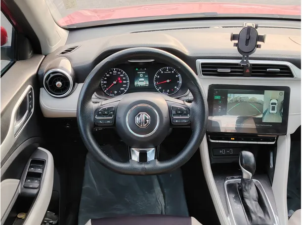 Car image 22