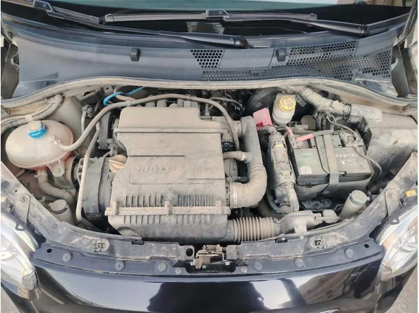 Car image 33
