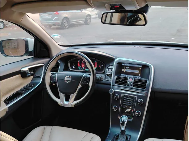 Car image 22
