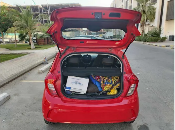 Car image 26