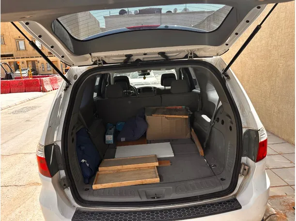 Car image 20