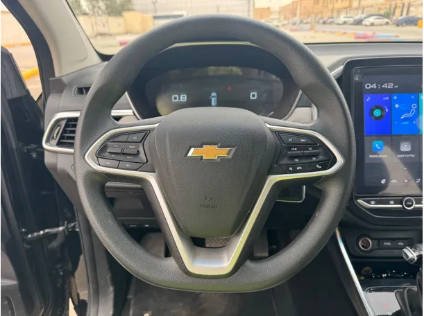 Car image 17