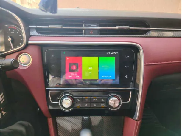 Car image 26