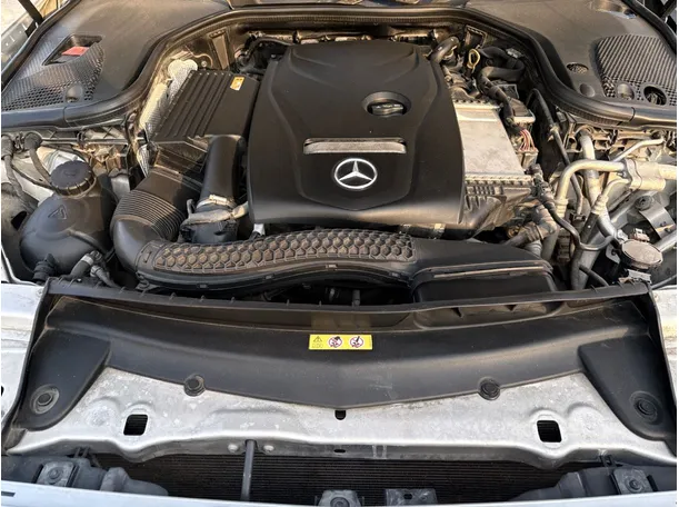 Car image 29