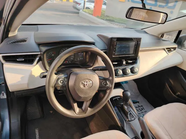 Car image 11