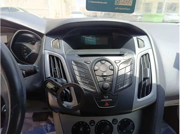 Car image 20
