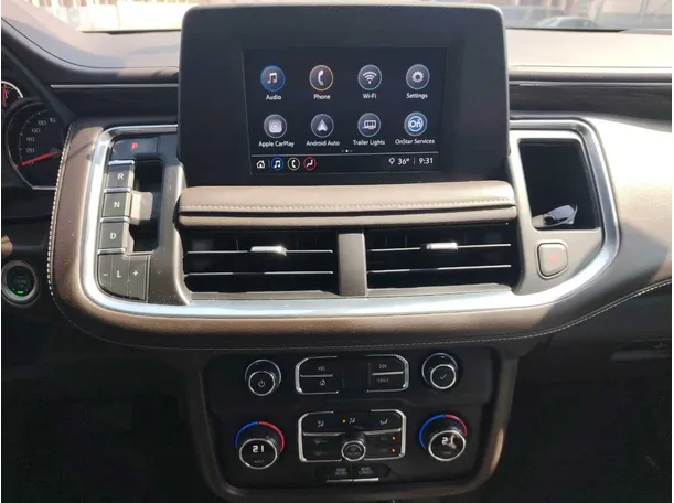 Car image 18