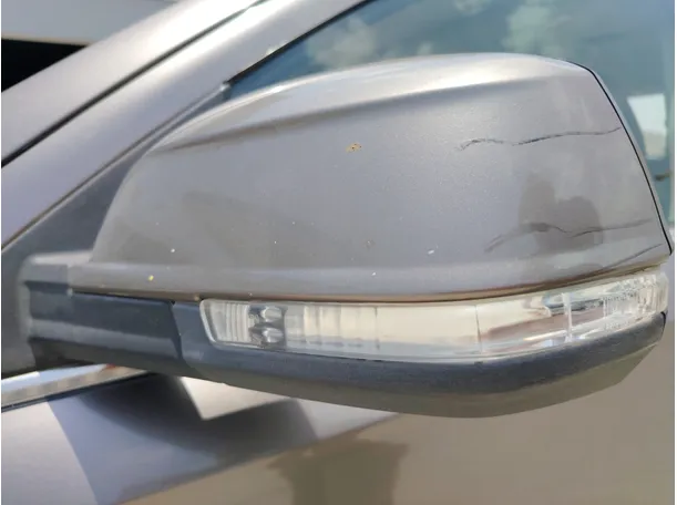Car image 28