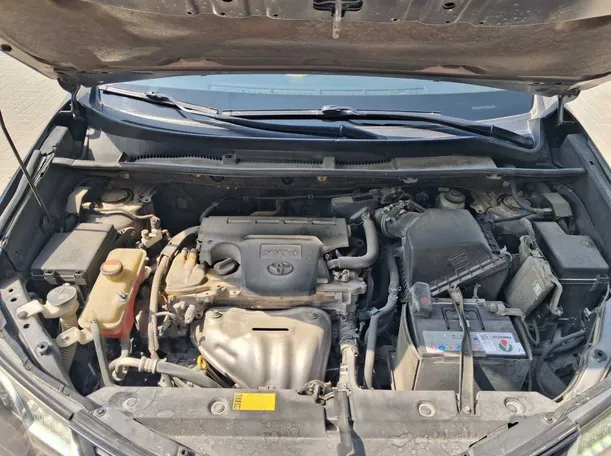 Car image 20