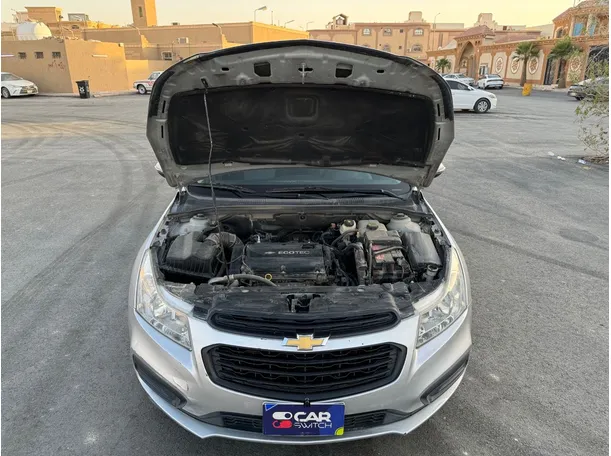 Car image 30