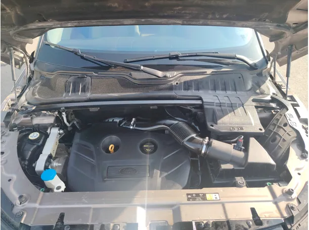 Car image 35