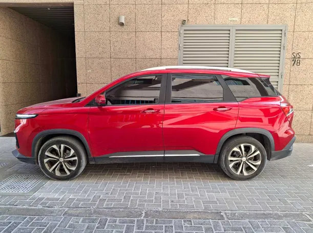 Car image 8