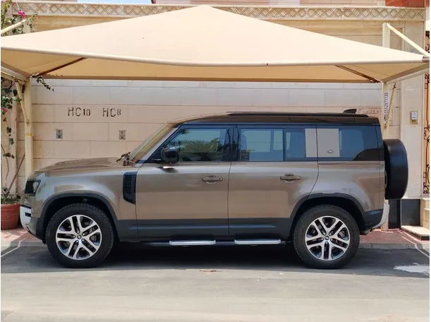 Car image 7