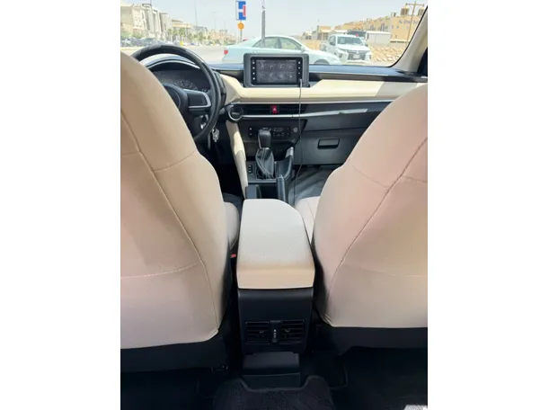Car image 20