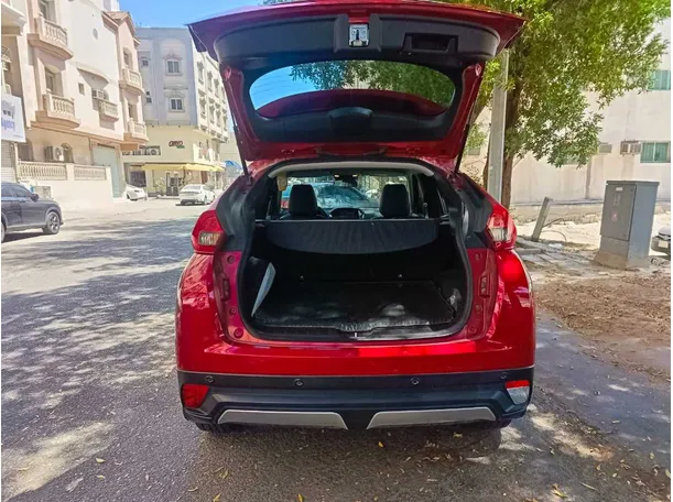 Car image 23