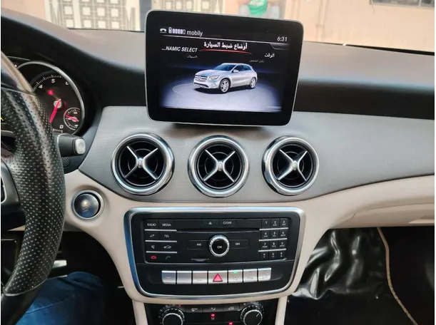 Car image 26