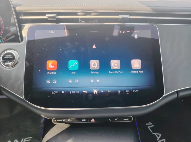 Car image 20