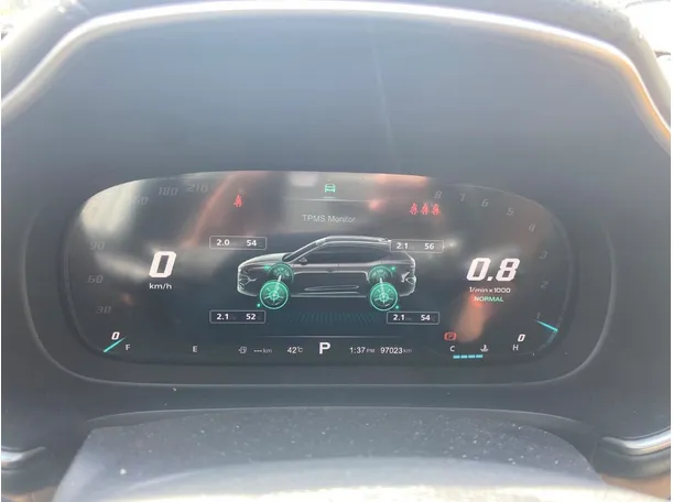 Car image 20