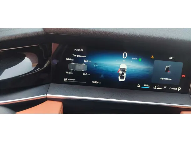 Car image 21
