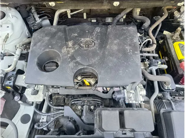 Car image 37