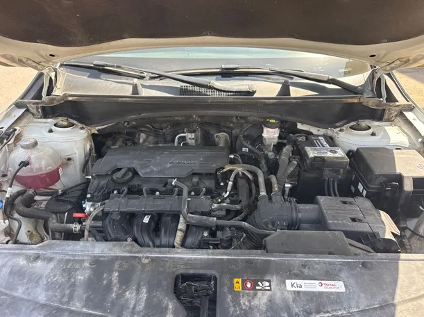 Car image 21