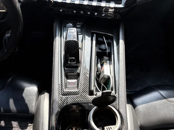Car image 20