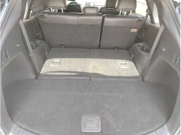 Car image 33