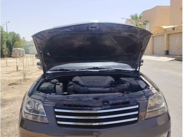 Car image 35