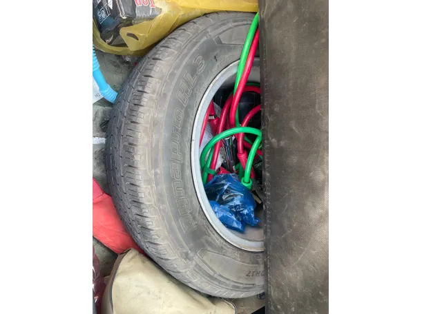 Car image 21