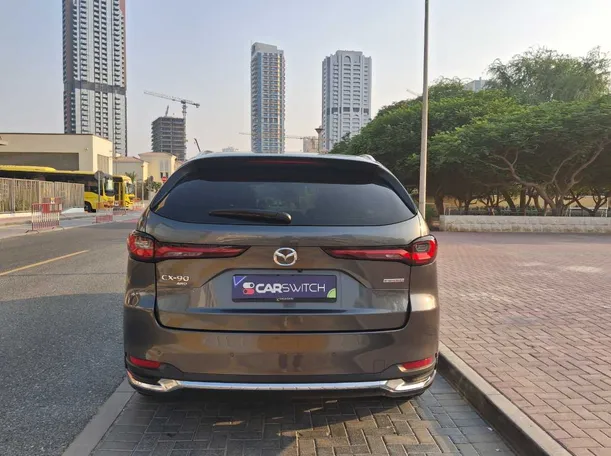 Car image 6