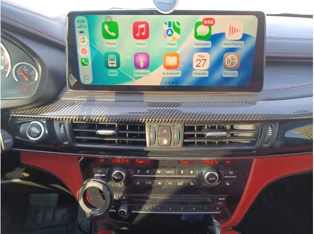 Car image 15