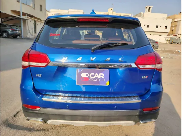 Car image 6