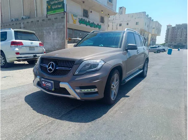 2015 مرسيدس GLK350 في الخبر